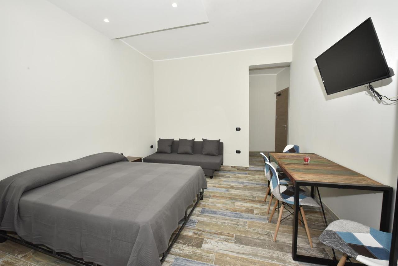 Urban Rooms ซาแลร์โน ภายนอก รูปภาพ