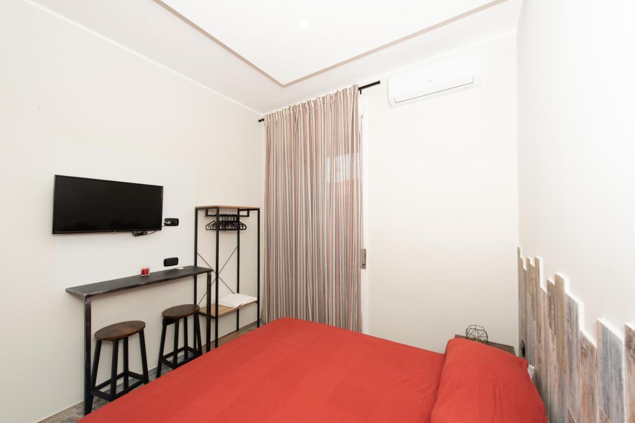 Urban Rooms ซาแลร์โน ภายนอก รูปภาพ