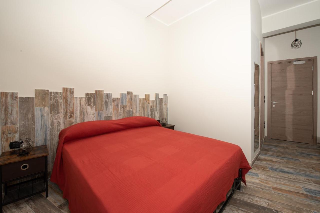 Urban Rooms ซาแลร์โน ภายนอก รูปภาพ
