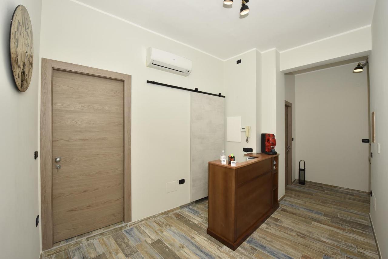 Urban Rooms ซาแลร์โน ภายนอก รูปภาพ