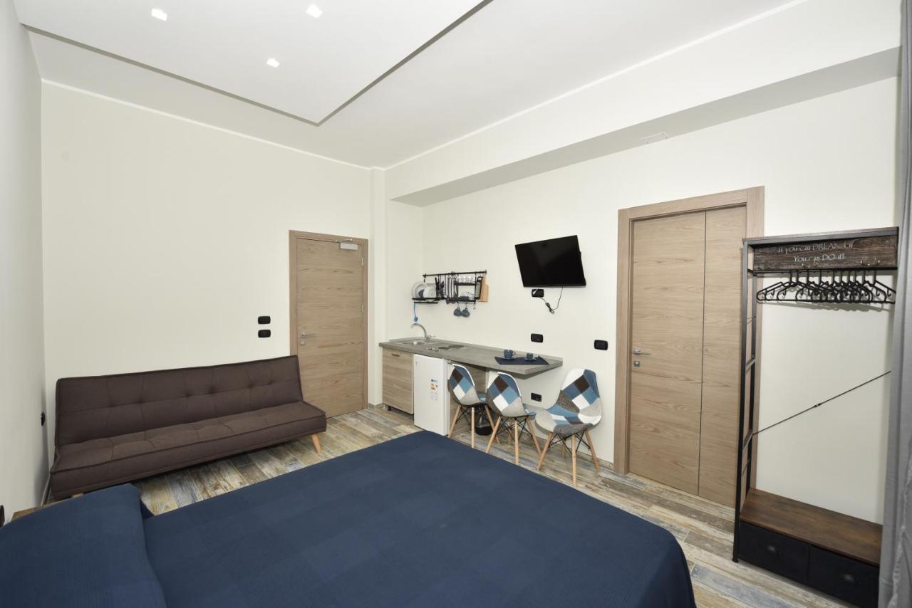 Urban Rooms ซาแลร์โน ภายนอก รูปภาพ